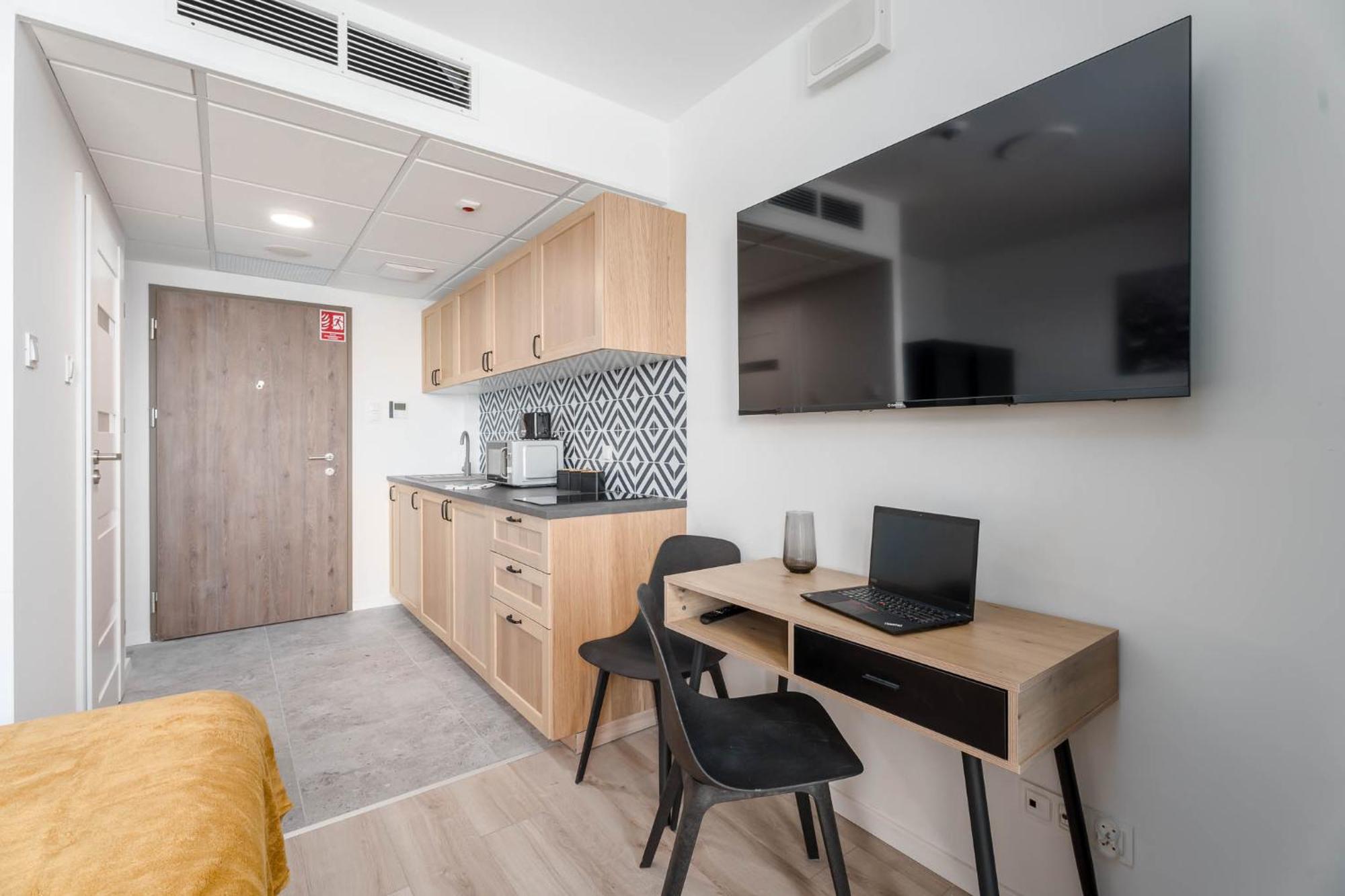 Ferienwohnung Enjoy! Pileckiego Warschau Exterior foto